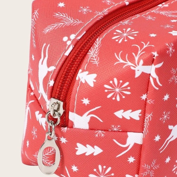 NEW Red Reindeer Pattern Cosmetic Bag - Picture 4 of 5